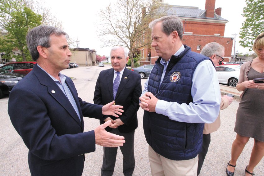 SHARING THE VISION: Mayor Frank Picozzi talks with Senator Jack Reed and Ward 1 Councilman William Foley at Friday&rsquo;s announcement that the city is receiving a $5 million earmark grant for the development of Warwick Plaza including an outdoor skating rink. (Warwick Beacon photos)
