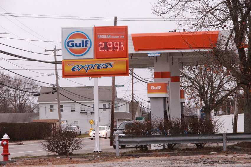 BREAKING THE $3 BARRIER: This service station at the intersection of West Shore Road and Tidewater Drive plus two other stations on West Shore Road were selling gas on Sunday at under $3 a gallon. (Warwick Beacon photo)