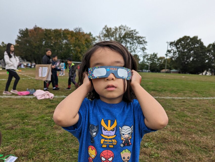 Gunnar gets ready for the show at a previous eclipse party at the Cranston Public Library last year. (Photo provided by Cranston Public Libraries)